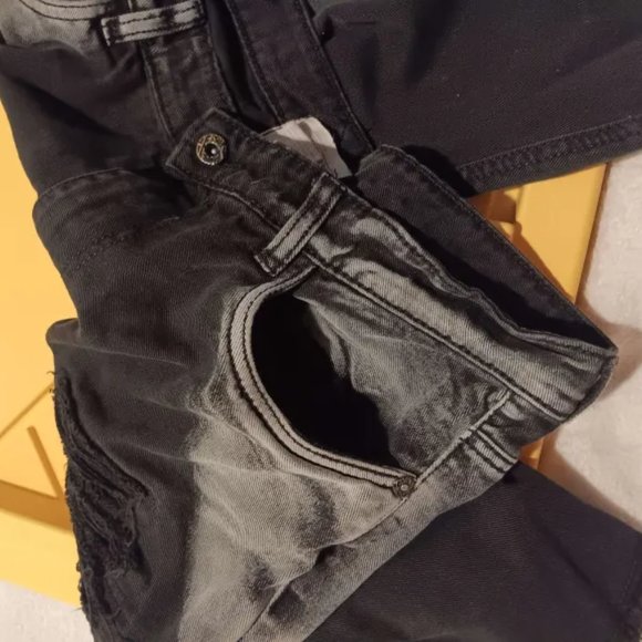 Ripped Jean Shorts - Picture 5 of 8